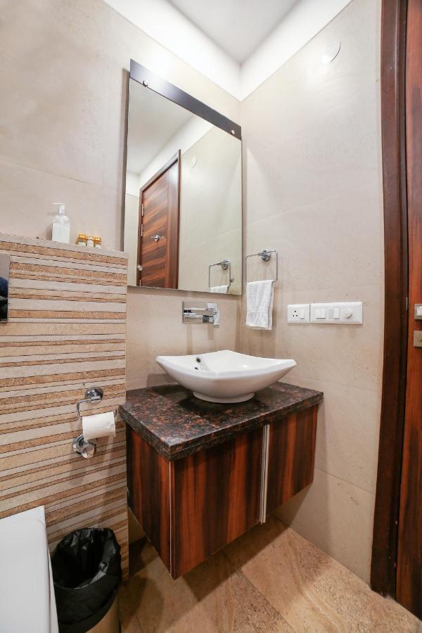 Hotel Grand Regency By Jmd Group Near Delhi Igi Airport Нью-Дели Экстерьер фото