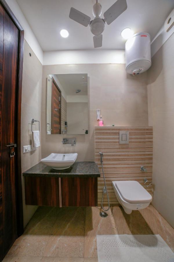 Hotel Grand Regency By Jmd Group Near Delhi Igi Airport Нью-Дели Экстерьер фото