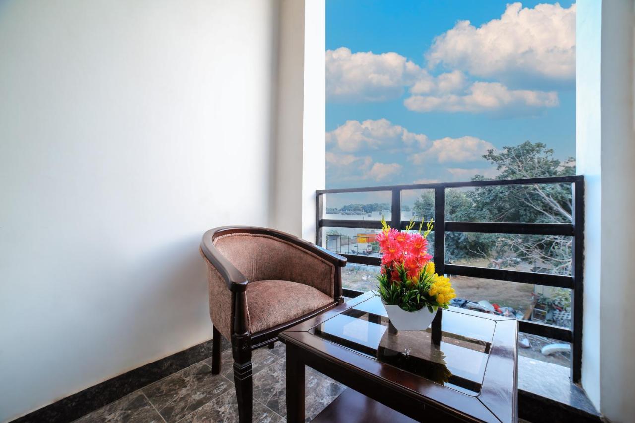 Hotel Grand Regency By Jmd Group Near Delhi Igi Airport Нью-Дели Экстерьер фото