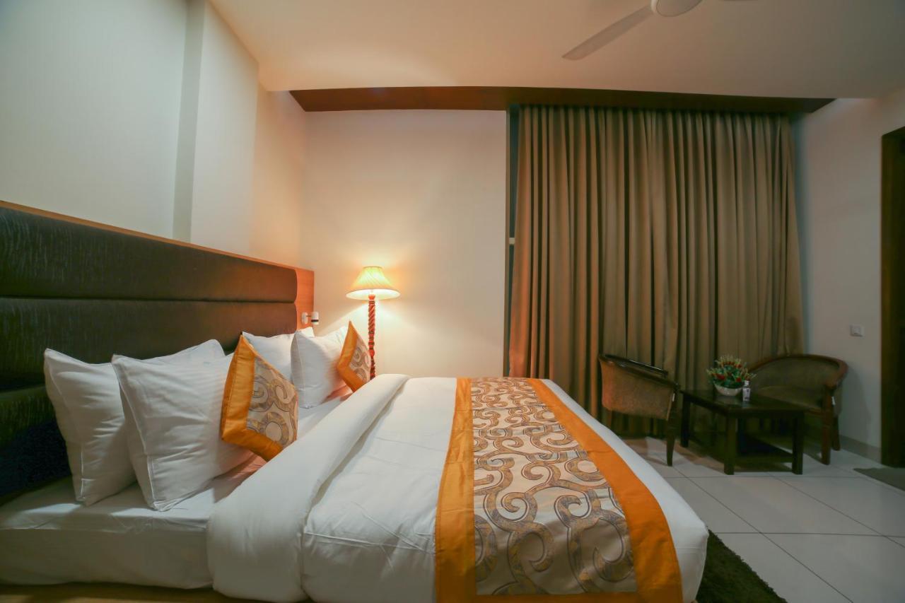 Hotel Grand Regency By Jmd Group Near Delhi Igi Airport Нью-Дели Экстерьер фото