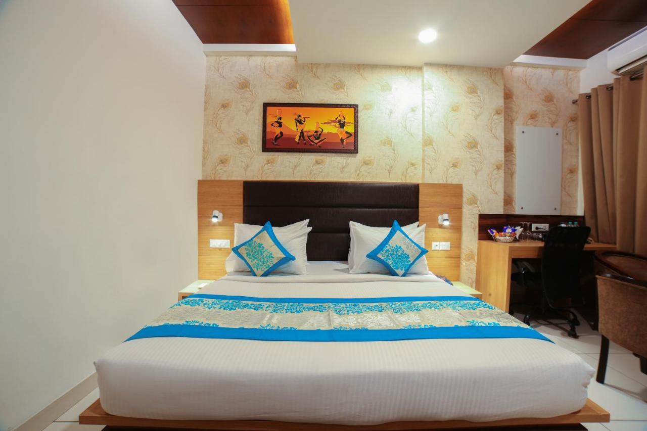 Hotel Grand Regency By Jmd Group Near Delhi Igi Airport Нью-Дели Экстерьер фото